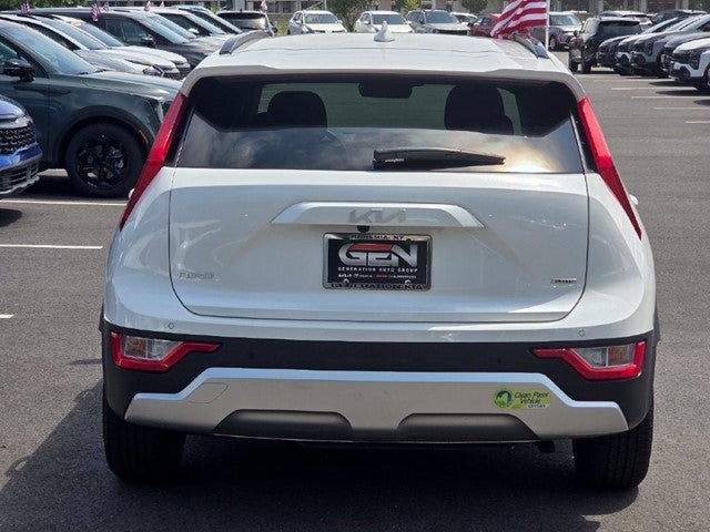 2023 Kia Niro Plug-In Hybrid EX