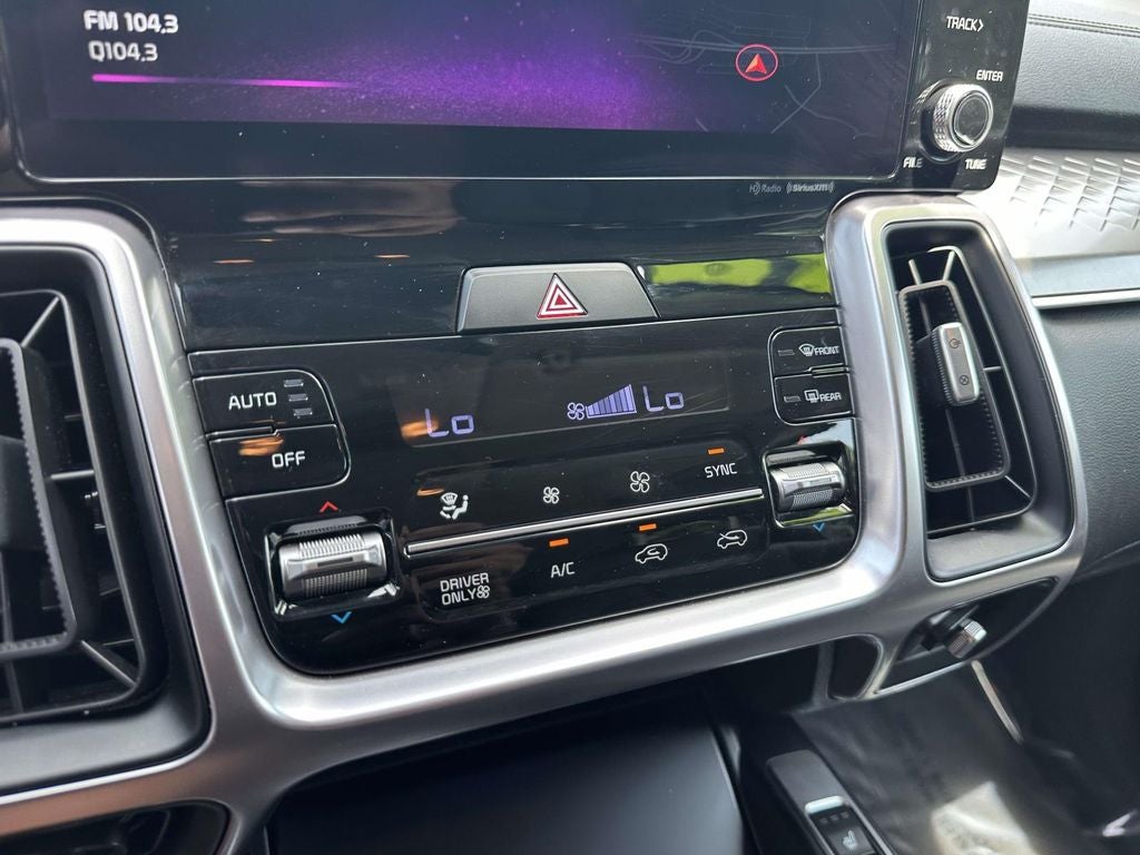 2023 Kia Sorento Hybrid EX