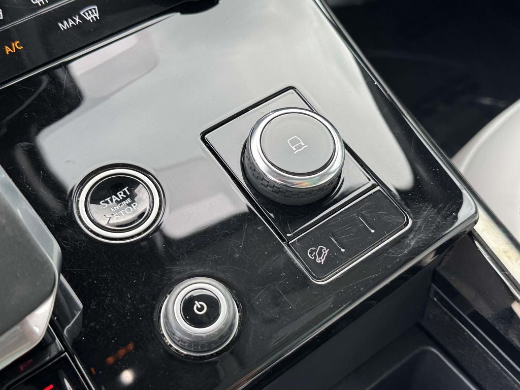2023 Land Rover Range Rover Sport SE