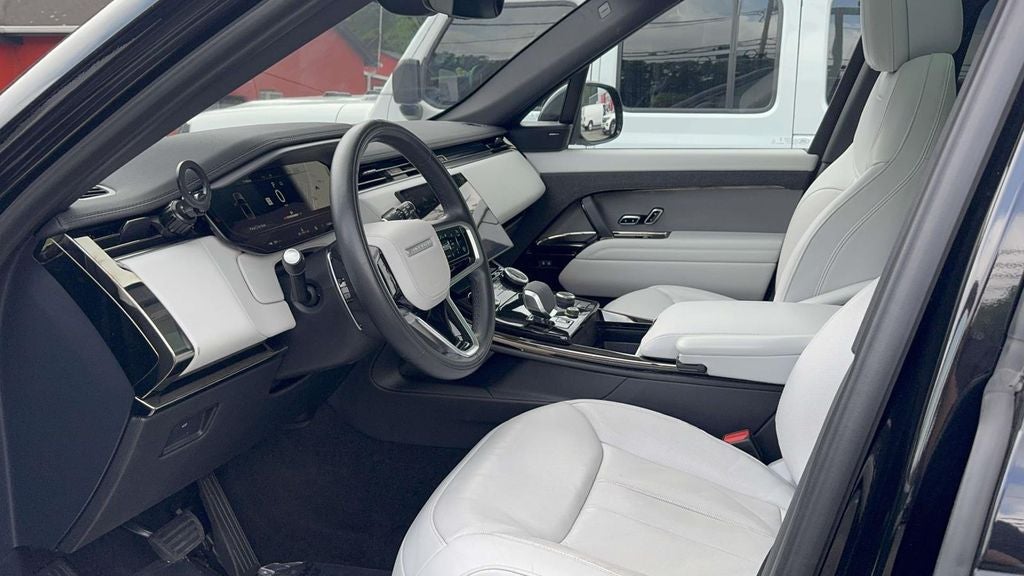 2023 Land Rover Range Rover Sport SE