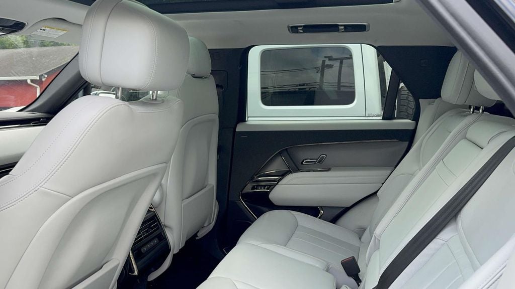 2023 Land Rover Range Rover Sport SE