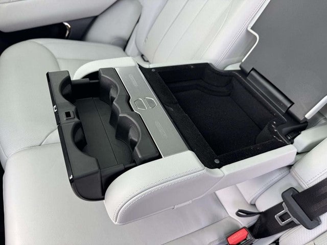 2023 Land Rover Range Rover Sport SE