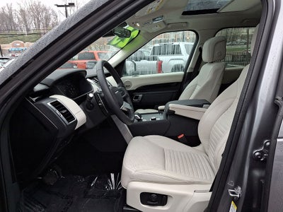 2025 Land Rover Discovery S