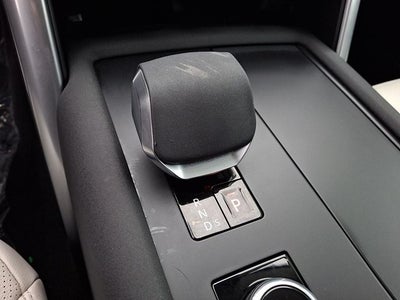 2025 Land Rover Discovery S
