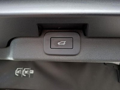 2025 Land Rover Discovery S