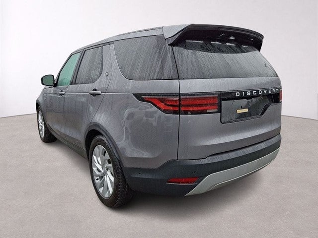 2025 Land Rover Discovery S