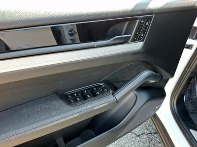 2024 Porsche Cayenne Base