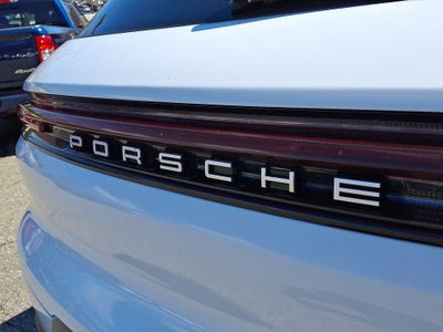 2024 Porsche Cayenne Base
