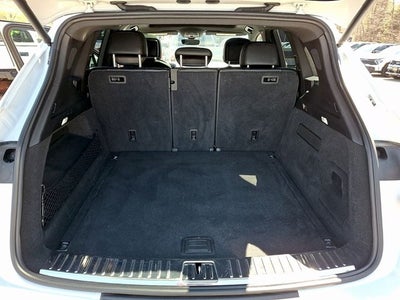 2024 Porsche Cayenne Base