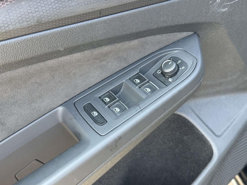 2024 Volkswagen Golf GTI 2.0T S
