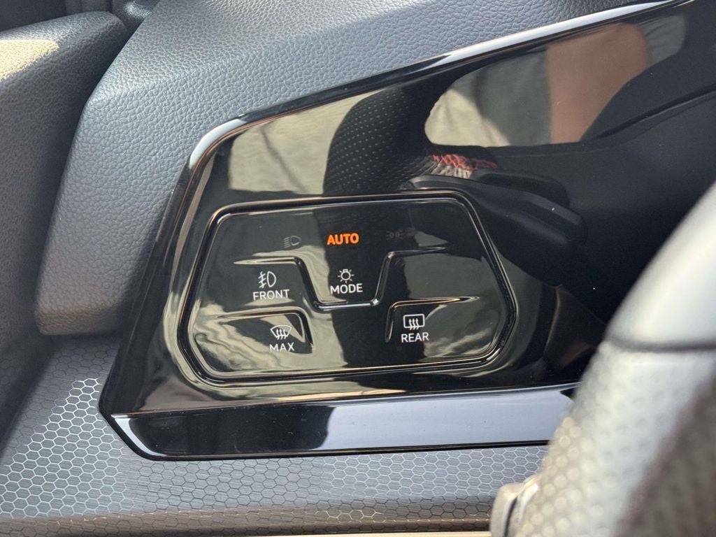 2024 Volkswagen Golf GTI 2.0T S