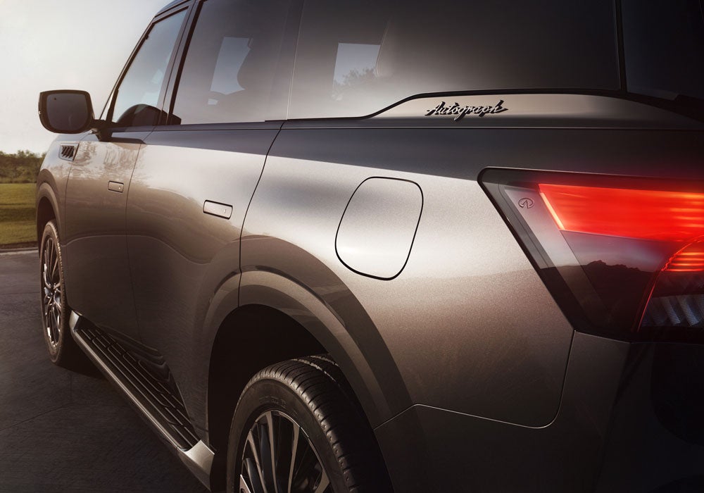 2025 INFINITI QX80